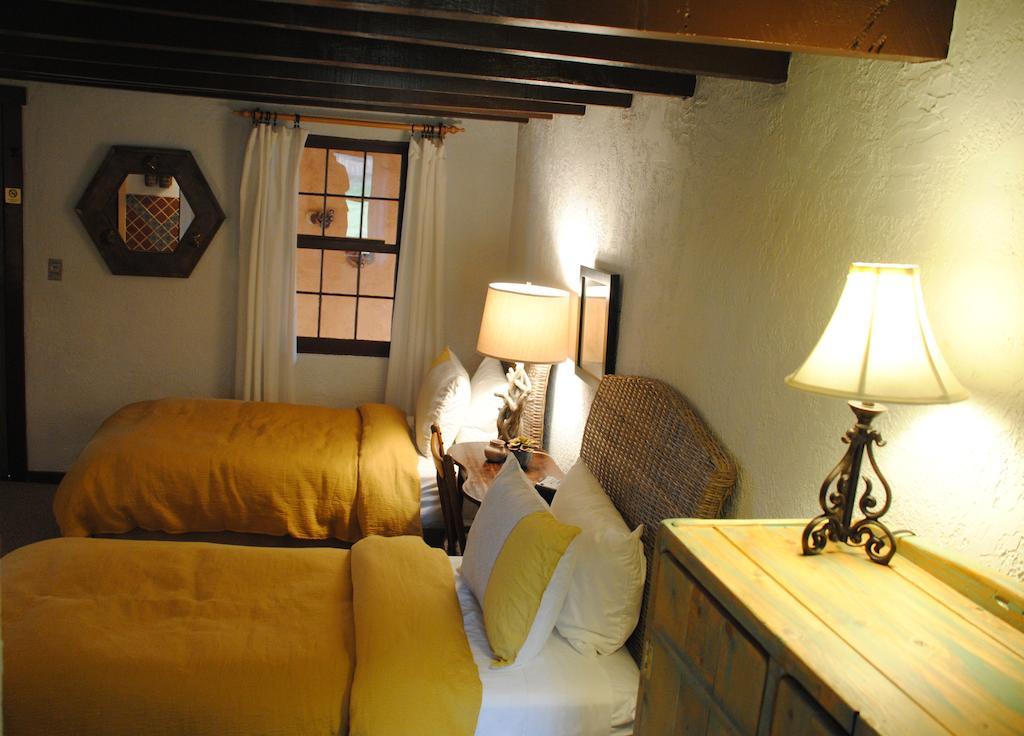 Old Taos Guesthouse B&B ห้อง รูปภาพ