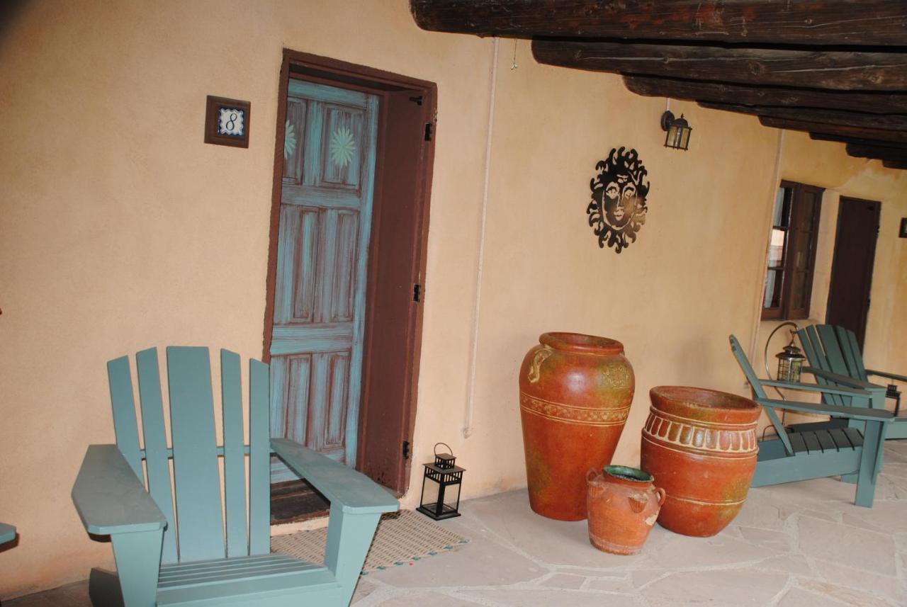 Old Taos Guesthouse B&B ภายนอก รูปภาพ